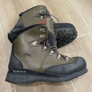 Simms Freestone Wading Boot Men's Olive and Black Outdoor Boots